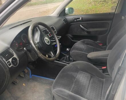 Серый Фольксваген Гольф, объемом двигателя 1.9 л и пробегом 362 тыс. км за 3100 $, фото 6 на Automoto.ua