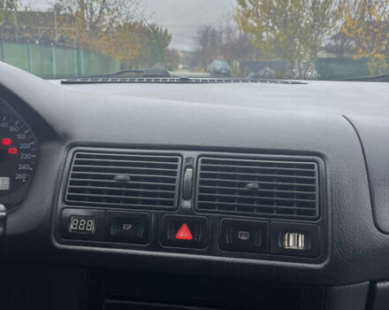 Серый Фольксваген Гольф, объемом двигателя 1.6 л и пробегом 219 тыс. км за 4500 $, фото 19 на Automoto.ua