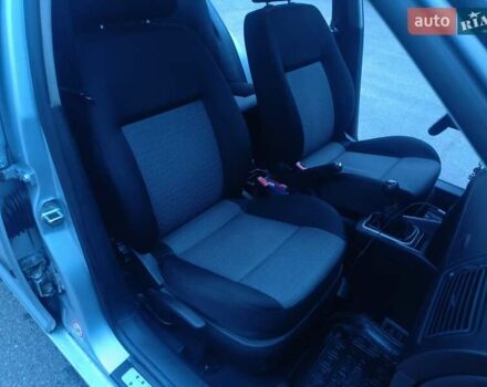 Серый Фольксваген Гольф, объемом двигателя 1.39 л и пробегом 327 тыс. км за 3600 $, фото 17 на Automoto.ua