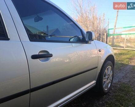 Серый Фольксваген Гольф, объемом двигателя 1.6 л и пробегом 177 тыс. км за 5000 $, фото 11 на Automoto.ua