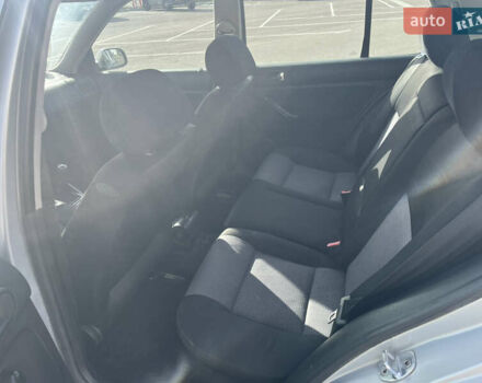 Серый Фольксваген Гольф, объемом двигателя 1.39 л и пробегом 245 тыс. км за 3190 $, фото 5 на Automoto.ua