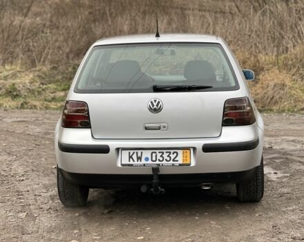 Серый Фольксваген Гольф, объемом двигателя 1.6 л и пробегом 170 тыс. км за 5200 $, фото 6 на Automoto.ua