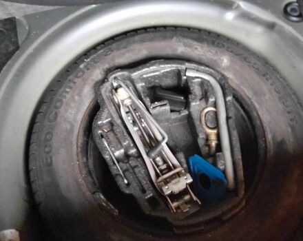 Серый Фольксваген Гольф, объемом двигателя 1.9 л и пробегом 357 тыс. км за 1700 $, фото 3 на Automoto.ua