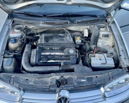 Серый Фольксваген Гольф, объемом двигателя 1.4 л и пробегом 292 тыс. км за 1650 $, фото 7 на Automoto.ua