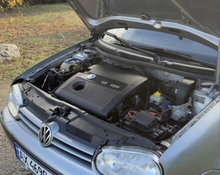 Серый Фольксваген Гольф, объемом двигателя 1.6 л и пробегом 220 тыс. км за 2190 $, фото 8 на Automoto.ua