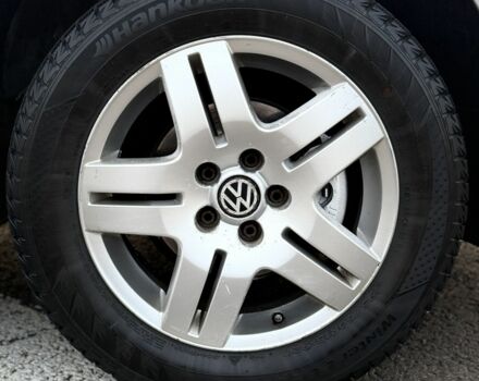 Серый Фольксваген Гольф, объемом двигателя 1.6 л и пробегом 278 тыс. км за 4750 $, фото 4 на Automoto.ua