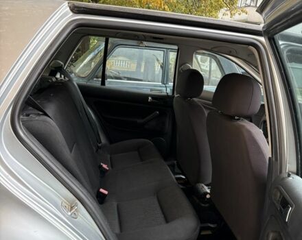 Серый Фольксваген Гольф, объемом двигателя 1.6 л и пробегом 112 тыс. км за 3500 $, фото 6 на Automoto.ua