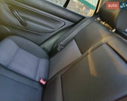 Серый Фольксваген Гольф, объемом двигателя 1.6 л и пробегом 177 тыс. км за 5000 $, фото 50 на Automoto.ua