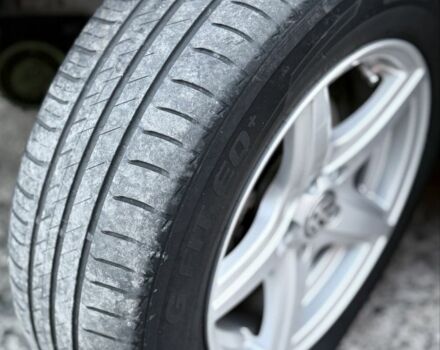 Серый Фольксваген Гольф, объемом двигателя 1.6 л и пробегом 242 тыс. км за 3600 $, фото 16 на Automoto.ua