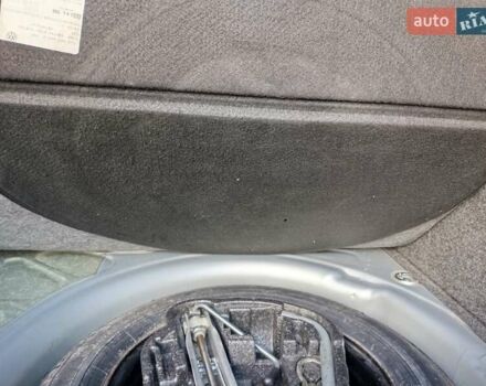 Серый Фольксваген Гольф, объемом двигателя 1.6 л и пробегом 177 тыс. км за 5000 $, фото 65 на Automoto.ua