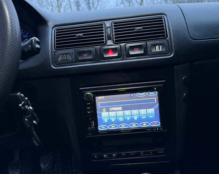 Сірий Фольксваген Гольф, об'ємом двигуна 1.6 л та пробігом 219 тис. км за 4200 $, фото 19 на Automoto.ua