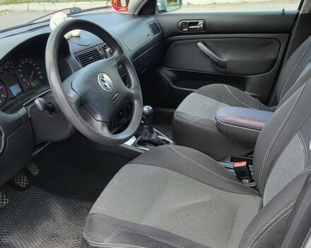 Серый Фольксваген Гольф, объемом двигателя 0 л и пробегом 246 тыс. км за 4500 $, фото 3 на Automoto.ua