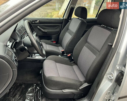 Серый Фольксваген Гольф, объемом двигателя 1.6 л и пробегом 170 тыс. км за 5200 $, фото 11 на Automoto.ua