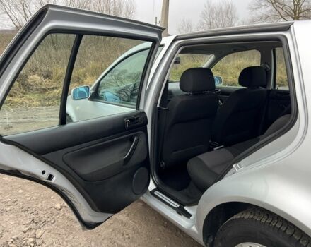 Серый Фольксваген Гольф, объемом двигателя 1.6 л и пробегом 170 тыс. км за 5200 $, фото 13 на Automoto.ua