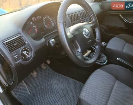 Серый Фольксваген Гольф, объемом двигателя 1.6 л и пробегом 177 тыс. км за 5000 $, фото 61 на Automoto.ua