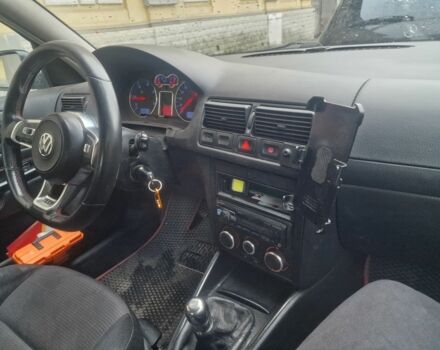 Серый Фольксваген Гольф, объемом двигателя 1.9 л и пробегом 337 тыс. км за 3000 $, фото 7 на Automoto.ua