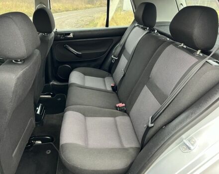 Серый Фольксваген Гольф, объемом двигателя 1.6 л и пробегом 170 тыс. км за 5200 $, фото 12 на Automoto.ua