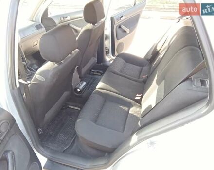 Серый Фольксваген Гольф, объемом двигателя 1.39 л и пробегом 191 тыс. км за 3700 $, фото 15 на Automoto.ua