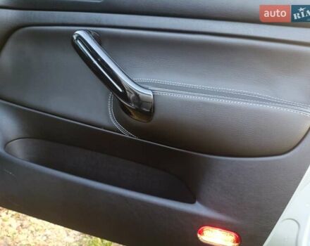 Серый Фольксваген Гольф, объемом двигателя 1.6 л и пробегом 177 тыс. км за 5000 $, фото 40 на Automoto.ua