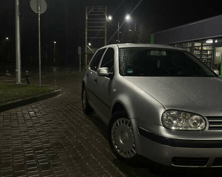 Серый Фольксваген Гольф, объемом двигателя 1.39 л и пробегом 250 тыс. км за 3999 $, фото 9 на Automoto.ua