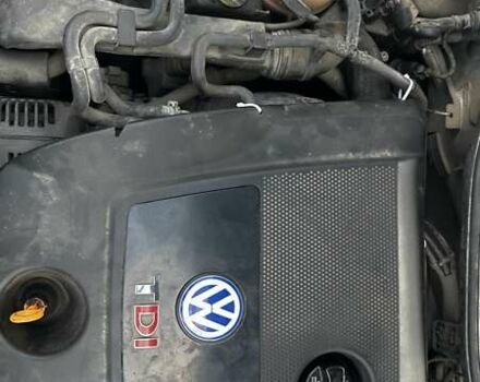 Серый Фольксваген Гольф, объемом двигателя 1.9 л и пробегом 233 тыс. км за 5150 $, фото 24 на Automoto.ua