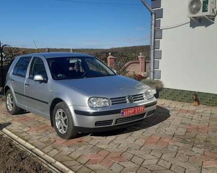 Серый Фольксваген Гольф, объемом двигателя 1.6 л и пробегом 208 тыс. км за 4850 $, фото 5 на Automoto.ua