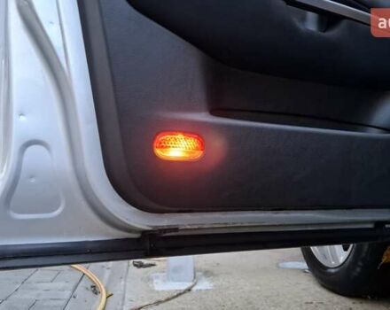 Серый Фольксваген Гольф, объемом двигателя 1.6 л и пробегом 194 тыс. км за 4800 $, фото 26 на Automoto.ua