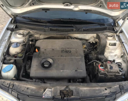 Серый Фольксваген Гольф, объемом двигателя 1.6 л и пробегом 240 тыс. км за 4599 $, фото 23 на Automoto.ua