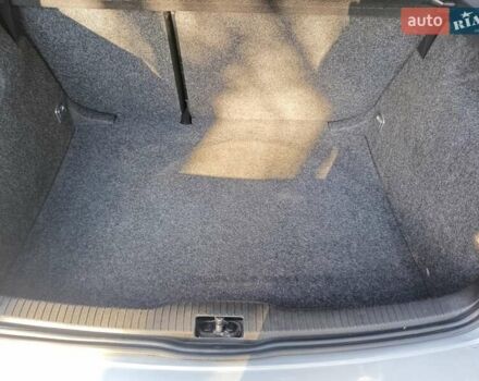 Серый Фольксваген Гольф, объемом двигателя 1.6 л и пробегом 177 тыс. км за 5000 $, фото 63 на Automoto.ua