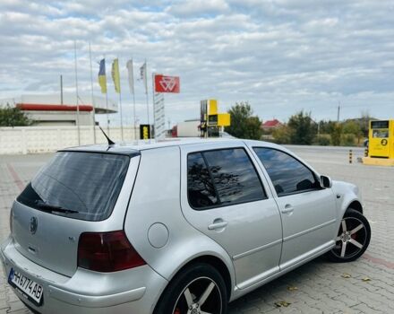 Серый Фольксваген Гольф, объемом двигателя 1.6 л и пробегом 300 тыс. км за 3900 $, фото 5 на Automoto.ua