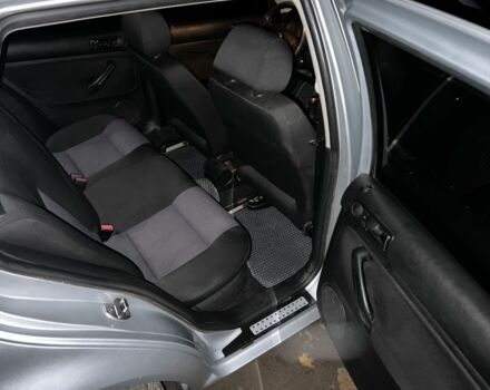 Сірий Фольксваген Гольф, об'ємом двигуна 1.4 л та пробігом 218 тис. км за 3800 $, фото 4 на Automoto.ua