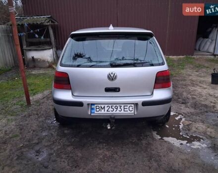 Серый Фольксваген Гольф, объемом двигателя 1.6 л и пробегом 221 тыс. км за 4000 $, фото 1 на Automoto.ua