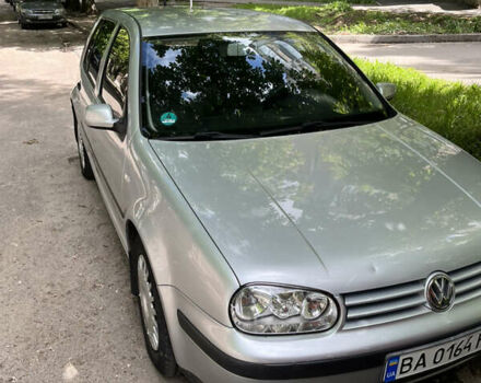 Серый Фольксваген Гольф, объемом двигателя 1.39 л и пробегом 250 тыс. км за 3999 $, фото 6 на Automoto.ua