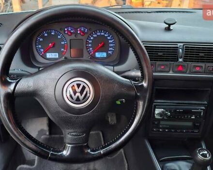 Серый Фольксваген Гольф, объемом двигателя 1.6 л и пробегом 194 тыс. км за 4800 $, фото 30 на Automoto.ua