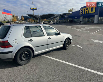 Серый Фольксваген Гольф, объемом двигателя 1.39 л и пробегом 245 тыс. км за 3190 $, фото 15 на Automoto.ua