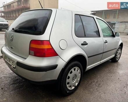 Серый Фольксваген Гольф, объемом двигателя 1.39 л и пробегом 183 тыс. км за 3750 $, фото 6 на Automoto.ua