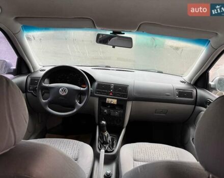Серый Фольксваген Гольф, объемом двигателя 1.39 л и пробегом 183 тыс. км за 3750 $, фото 8 на Automoto.ua