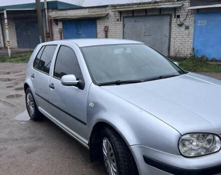 Серый Фольксваген Гольф, объемом двигателя 1.6 л и пробегом 299 тыс. км за 3850 $, фото 2 на Automoto.ua