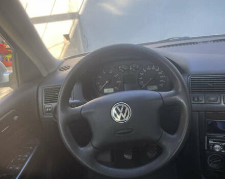 Серый Фольксваген Гольф, объемом двигателя 1.39 л и пробегом 264 тыс. км за 4500 $, фото 18 на Automoto.ua