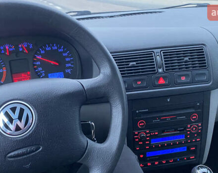 Серый Фольксваген Гольф, объемом двигателя 1.39 л и пробегом 201 тыс. км за 3699 $, фото 20 на Automoto.ua