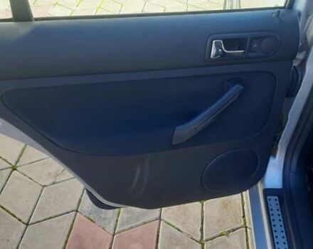 Серый Фольксваген Гольф, объемом двигателя 1.6 л и пробегом 208 тыс. км за 4850 $, фото 18 на Automoto.ua