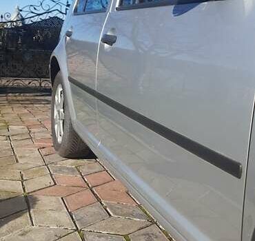 Серый Фольксваген Гольф, объемом двигателя 1.6 л и пробегом 208 тыс. км за 4850 $, фото 12 на Automoto.ua