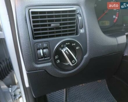 Серый Фольксваген Гольф, объемом двигателя 1.6 л и пробегом 177 тыс. км за 5000 $, фото 54 на Automoto.ua