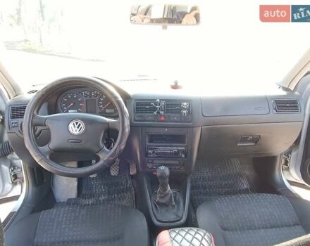 Серый Фольксваген Гольф, объемом двигателя 1.39 л и пробегом 191 тыс. км за 3700 $, фото 19 на Automoto.ua