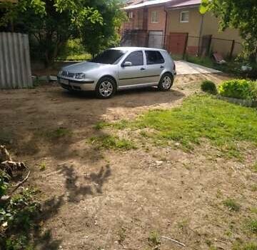 Серый Фольксваген Гольф, объемом двигателя 1.9 л и пробегом 176 тыс. км за 4000 $, фото 5 на Automoto.ua