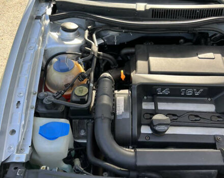 Сірий Фольксваген Гольф, об'ємом двигуна 1.4 л та пробігом 201 тис. км за 4650 $, фото 22 на Automoto.ua