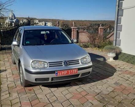 Серый Фольксваген Гольф, объемом двигателя 1.6 л и пробегом 208 тыс. км за 4850 $, фото 4 на Automoto.ua