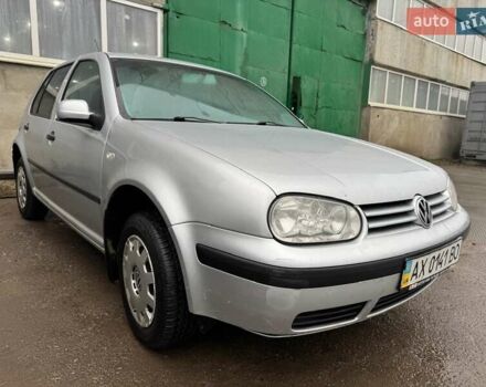 Серый Фольксваген Гольф, объемом двигателя 1.39 л и пробегом 183 тыс. км за 3750 $, фото 2 на Automoto.ua