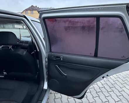 Серый Фольксваген Гольф, объемом двигателя 1.6 л и пробегом 251 тыс. км за 3900 $, фото 8 на Automoto.ua