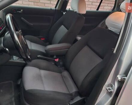 Серый Фольксваген Гольф, объемом двигателя 1.6 л и пробегом 194 тыс. км за 4800 $, фото 33 на Automoto.ua